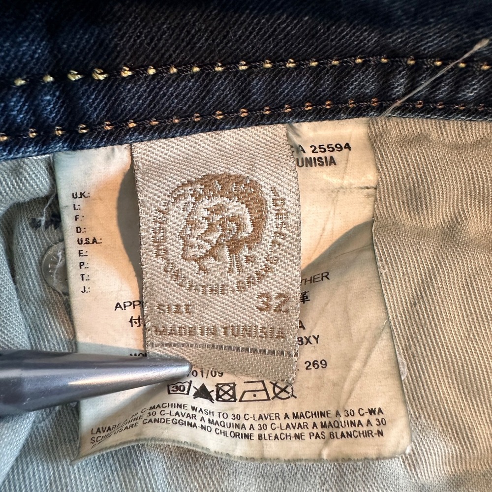Diesel Industry LARKEE Jeans Workwear Distressed Straight Leg Men's 32x30 - Picture 8 of 15